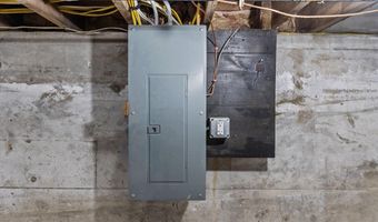 153 Poland Rd, Auburn, ME 04210
