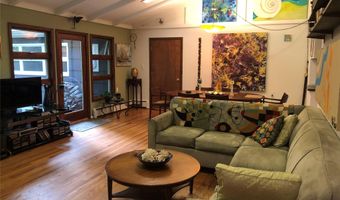 75 Union Ave, Amityville, NY 11701