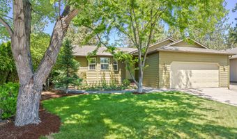 488 SW Forest Grove Dr, Bend, OR 97702