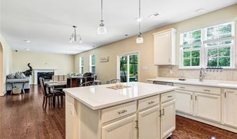 10122 Cameron Ridge Dr, Ashland, VA 23005