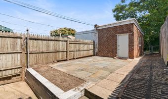 4009 LAURISTON St, Philadelphia, PA 19128
