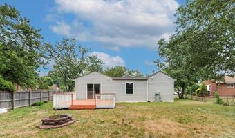 4906 UPLAND Dr, Alexandria, VA 22310