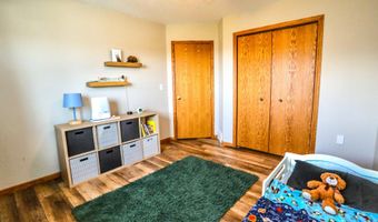 1524 N Harrison St, Aberdeen, SD 57401