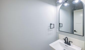 1036 Cummings St 1, Abingdon, VA 24211