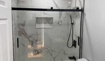 5623 GLENWOOD MEWS Dr, Alexandria, VA 22315