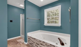 216 Whitfield Dr, Athens, AL 35613