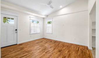 804 NW B St, Bentonville, AR 72712