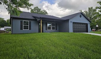 215 W Cofield St, Aurora, MO 65605