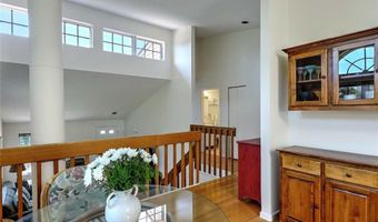 101 Cardinal Dr, North Kingstown, RI 02852