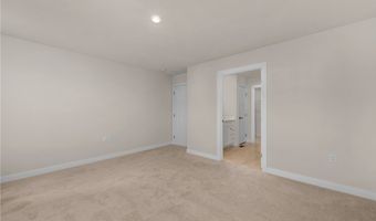 129 Eagle Cir, Amherst, OH 44001