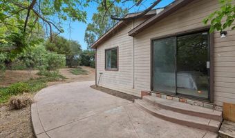 292 Wilshire Rd, Oceanside, CA 92057