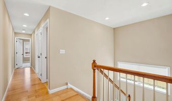 205 S LOCUST St, Ambler, PA 19002