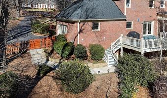 105 Moss Side Dr, Athens, GA 30607