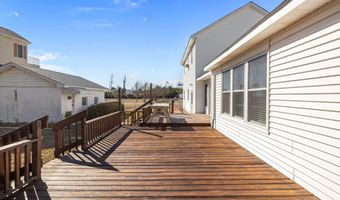 664 Seashore Dr, Atlantic, NC 28511