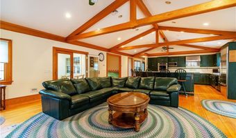 208 Tourtellot Hill Rd, Glocester, RI 02814
