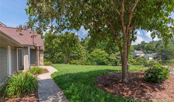 2 New Cross South S, Asheville, NC 28805