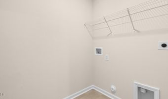 971 Misty Creek Dr, Aberdeen, NC 28315