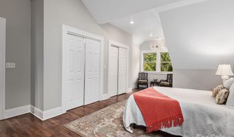 135 Westwood Pl, Asheville, NC 28806
