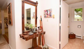 23 Middlebrook Dr, Arundel, ME 04046