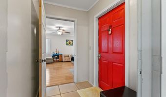 396 Kahiki St, Kahului, HI 96732