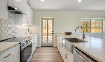 1761 Yucca Rd, Oceanside, CA 92054