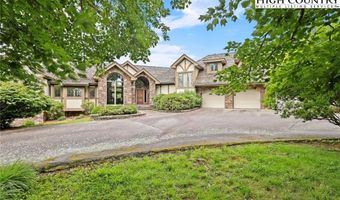 1158 Equestrian Dr, Banner Elk, NC 28604