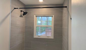 6810 FERN Ln, Annandale, VA 22003