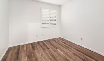 6882 Alderwood Dr, Carlsbad, CA 92011