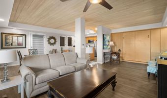 978 Kupulau Dr, Kihei, HI 96753