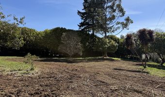 1300 HAMPTON Rd, Brookings, OR 97415