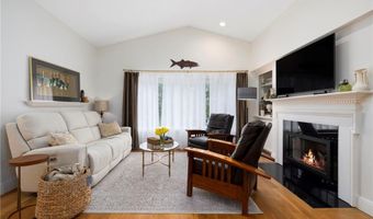 510 Boston Neck Rd, North Kingstown, RI 02852