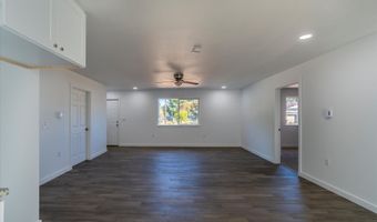 501 NORTH Ave, Bandon, OR 97411