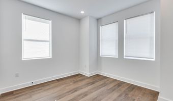 921 EDGLEY St, Philadelphia, PA 19122
