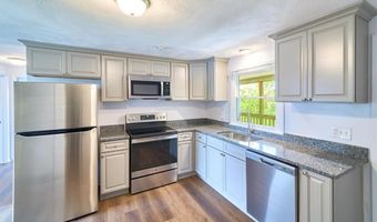 46 Carman St 5, Cranston, RI 02910
