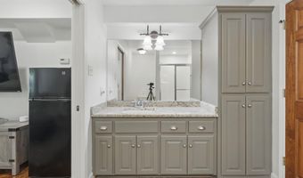 2716 Juniper Dr, Benton, AR 72015