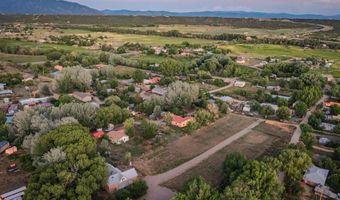45 Old State Highway 3, Arroyo Hondo, NM 87513