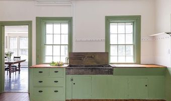 299 Davisville Rd, North Kingstown, RI 02852