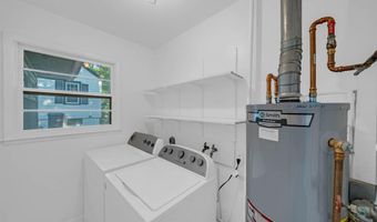 3017 Lincoln Way, Ames, IA 50014