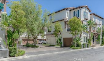 672 E Valencia 108, Anaheim, CA 92805