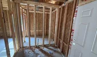 402 S Magnolia Ave, Andrews, SC 29510