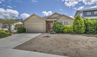 1221 Shadow Ln, Fernley, NV 89408