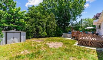 21 High Service Ave, North Providence, RI 02911