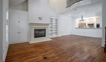 4144 Towne Green Cir, Addison, TX 75001