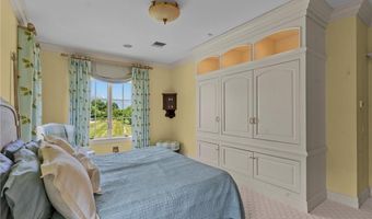 5 Decatur Ave, Jamestown, RI 02835