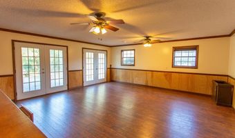 528 Gardner Rd, Baxley, GA 31513