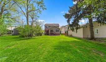 1266 Belrose Rd, Mayfield Heights, OH 44124