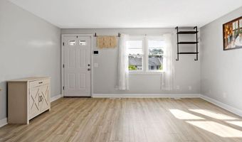 47 Morgan Ave 45, Johnston, RI 02919