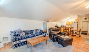 460 Hammet Rd, Coventry, RI 02816