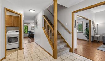12904 Essex Way, Apple Valley, MN 55124