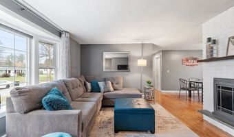86 Jeannine Rd, Bellingham, MA 02019